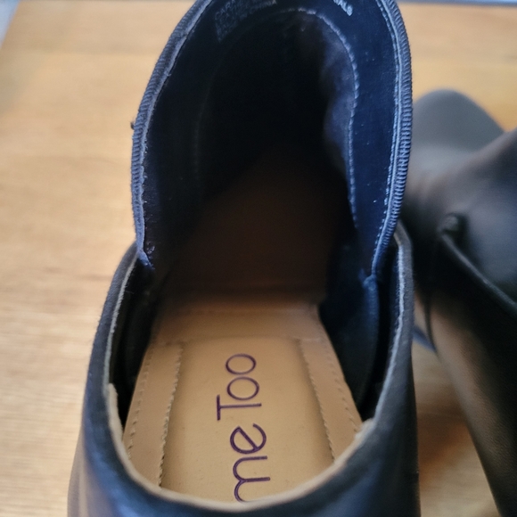 Me Too Black Leather Almond Toe Chunky Heels Womens Size 9.5M - Picture 11 of 13